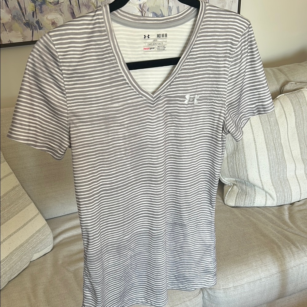 Under Armour Striped V-Neck T-Shirt